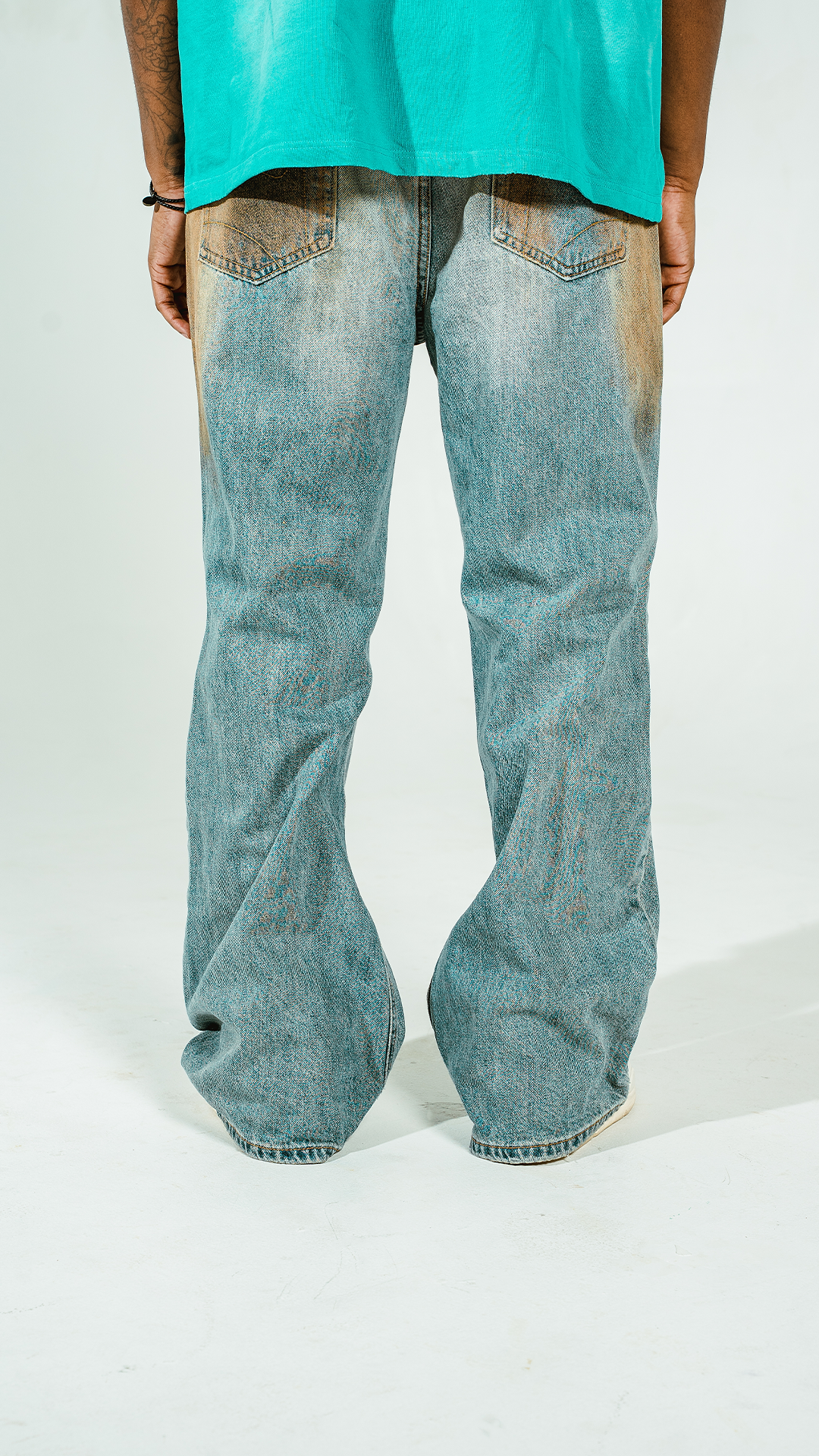 Clay Flared Jeans
